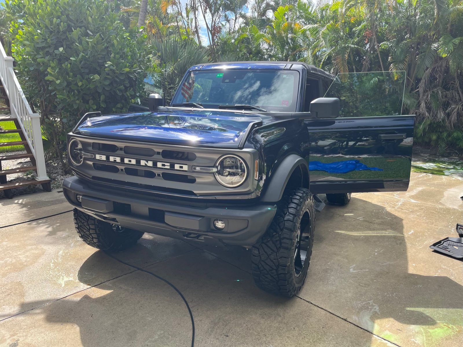Ford Bronco washed, dried and finished in a Naples driveway